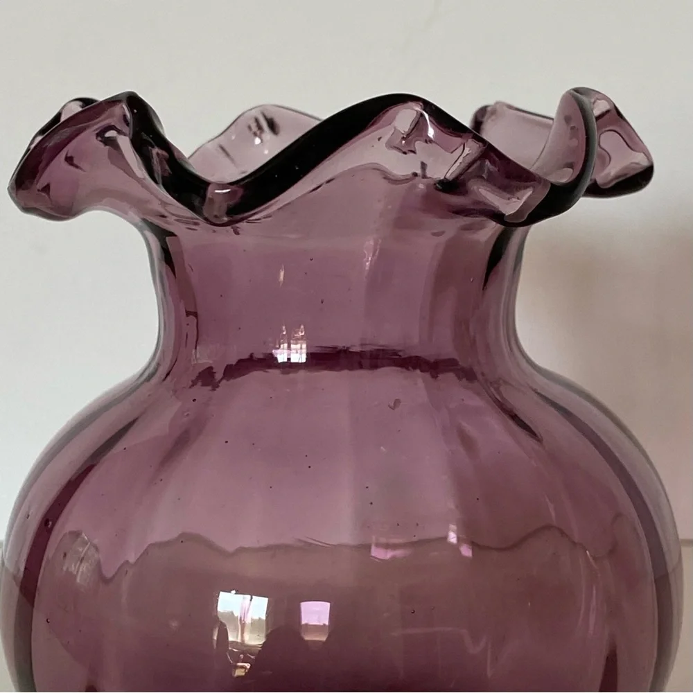 Purple Amethyst Glass Vase Hand Blown Ruffled Top Round Ribbed Bottom Vintage